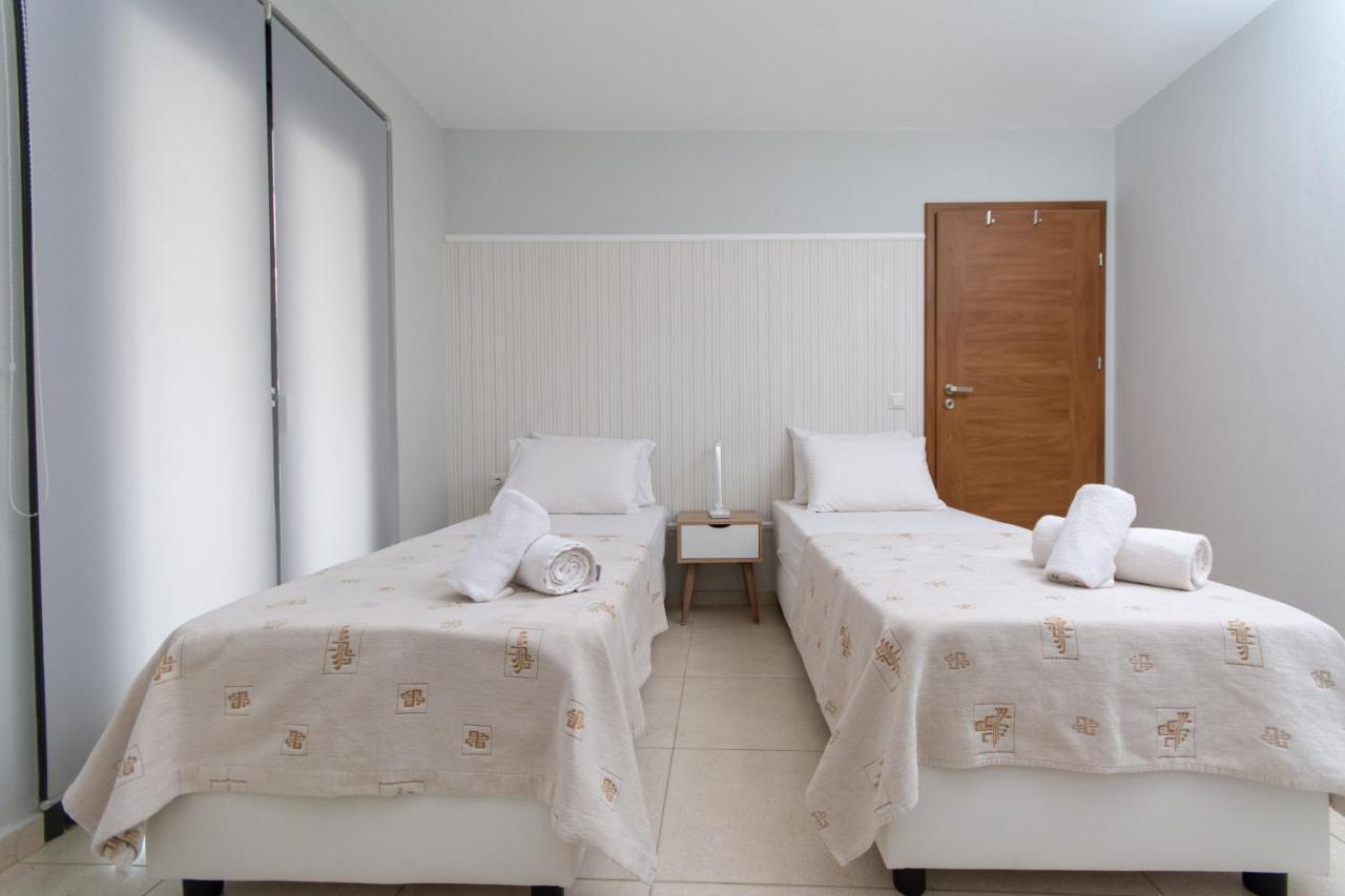 Spacious Fully Equipped 3bd 2bath In The Heart Of With Balconies Ac And Fast Wifi #2 Héraklion